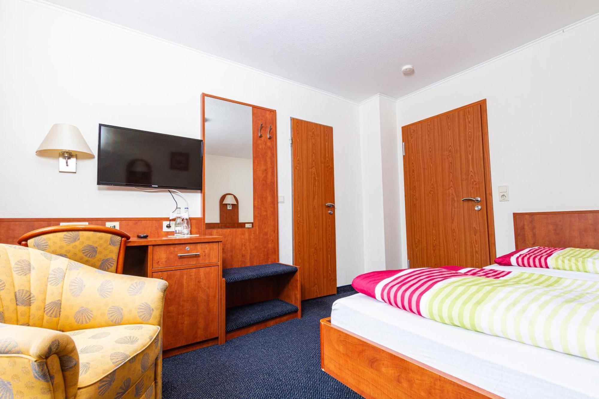 Landhotel Georgshof Hünfeld Zimmer foto
